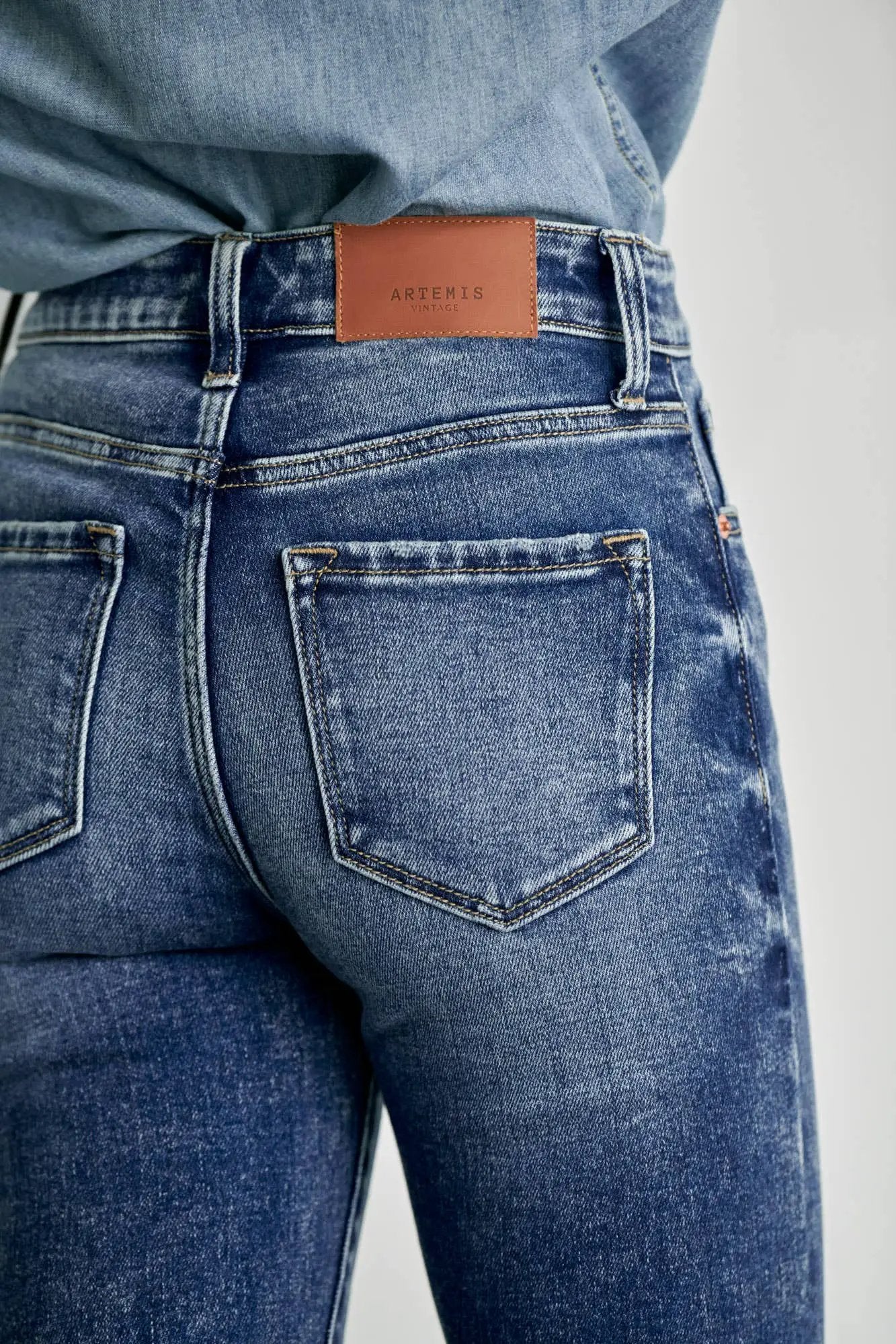 ARTEMIS VINTAGE Artemis Vintage Medium Wash High Rise Button-Up Skinny Jeans - Jeans