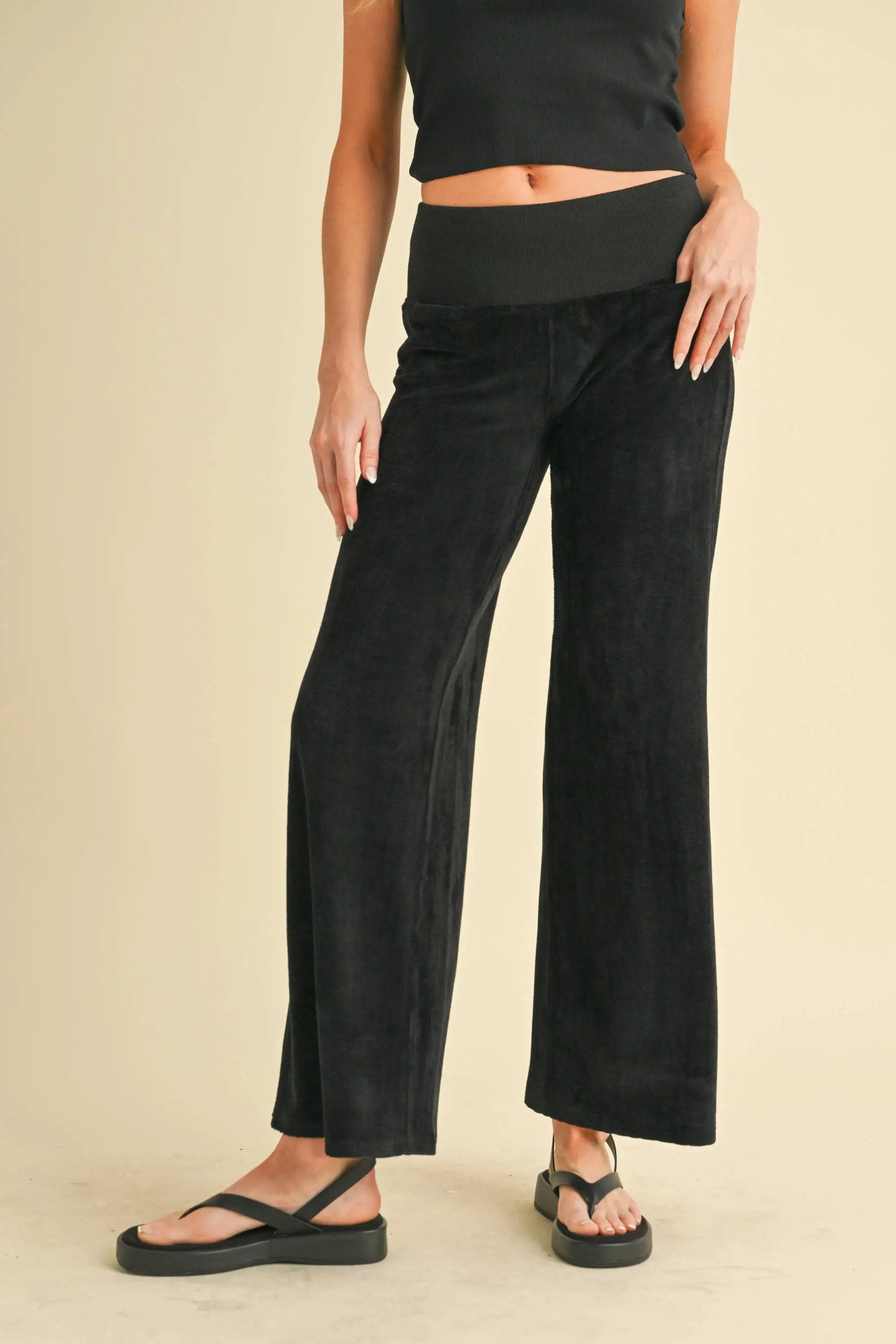 AEMI + CO The Gini High Waist Lounge Pants: Black - Lounge Pants Gini High Waist Lounge Pants