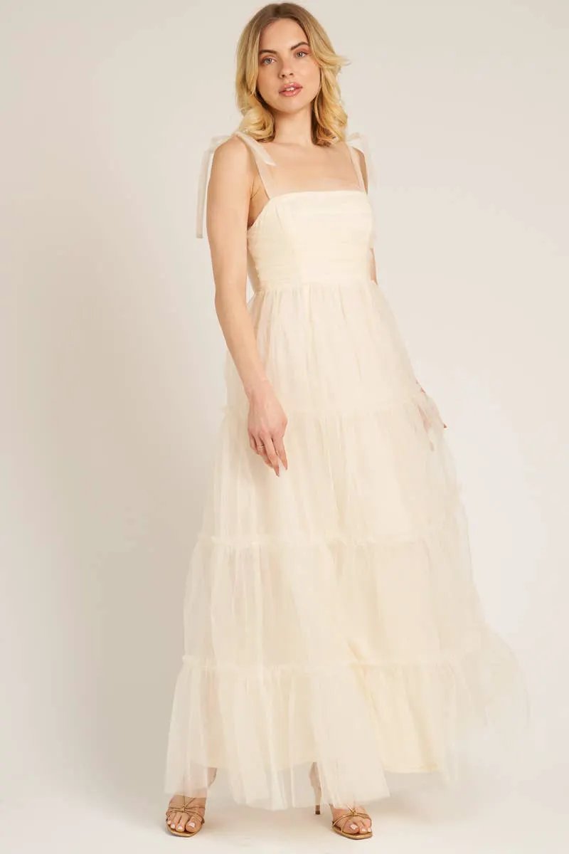 En Crème En Crème Cream Sleeveless Tulle Tiered Maxi Dress - Dresses