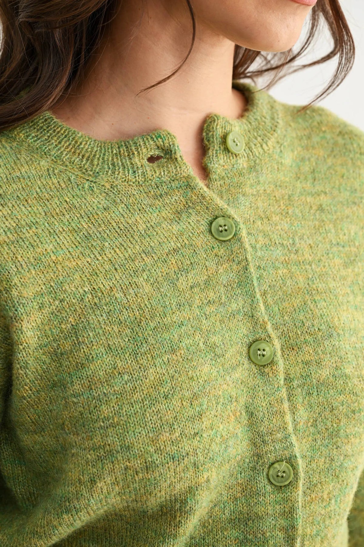 Camellia Camellia - CMW26544 ELEGANTLY CRAFTED KNIT WOOL CARDIGAN - : OLIVE / S-M-L (3-2-1) -