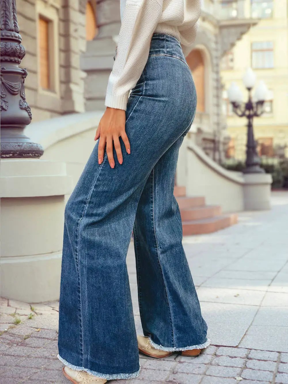 1 the Woman High Waist Button Fly Seamed Raw Hem Flare Jeans - Jeans