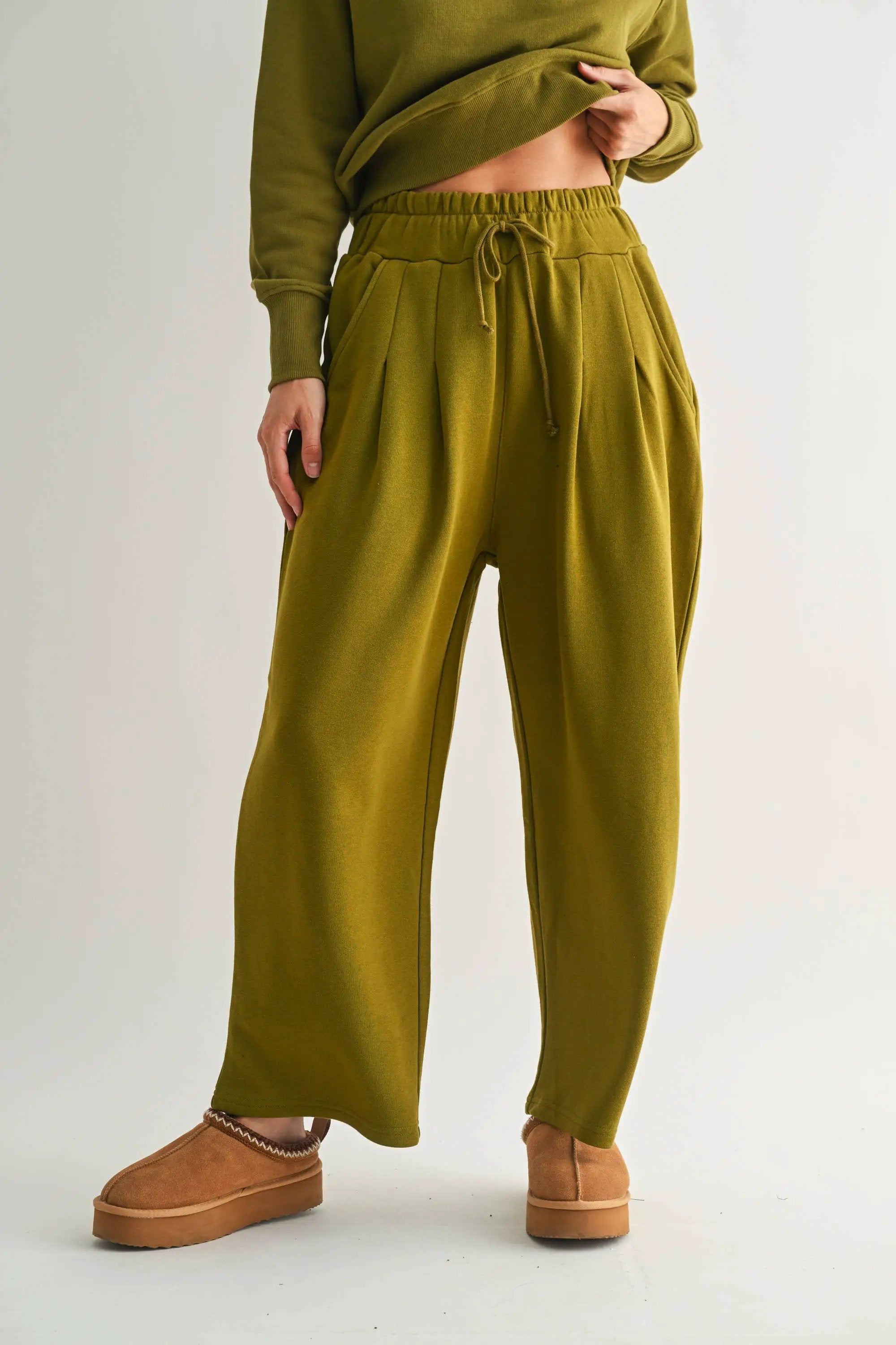 Mono B The Dune Drift Cotton Blend Wide Leg Pants in Camo Green - Trousers Mono B - Dune Drift Cotton Blend Wide Leg Pants: CAMO GREEN