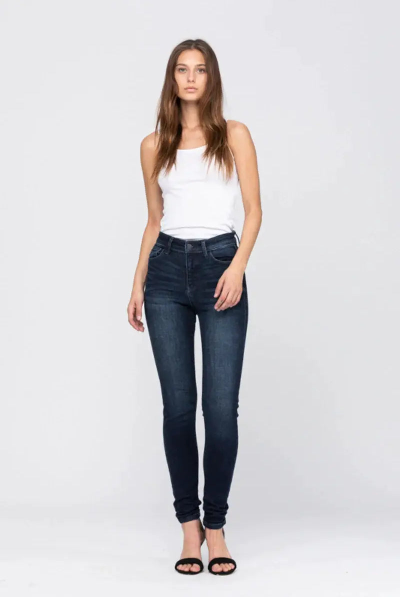 Judy Blue The Ultra High Waisted Dark Wash Skinny Fit Denim Jeans: REG & CURVY - Jeans Judy Blue High Waisted Dark Wash Skinny Fit Denim Jeans