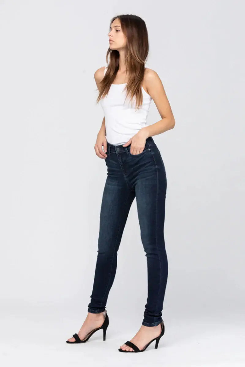 Judy Blue The Ultra High Waisted Dark Wash Skinny Fit Denim Jeans: REG & CURVY - Jeans Judy Blue High Waisted Dark Wash Skinny Fit Denim Jeans