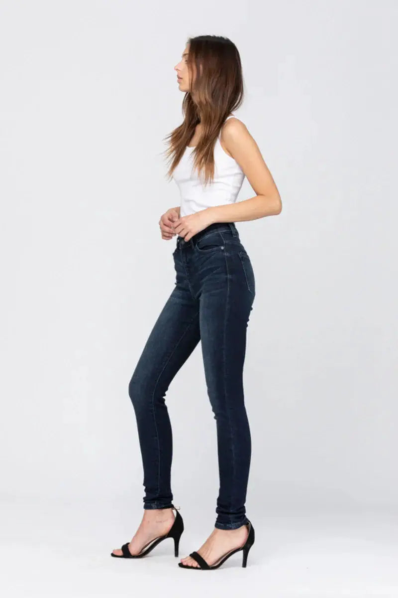 Judy Blue The Ultra High Waisted Dark Wash Skinny Fit Denim Jeans: REG & CURVY - Jeans Judy Blue High Waisted Dark Wash Skinny Fit Denim Jeans