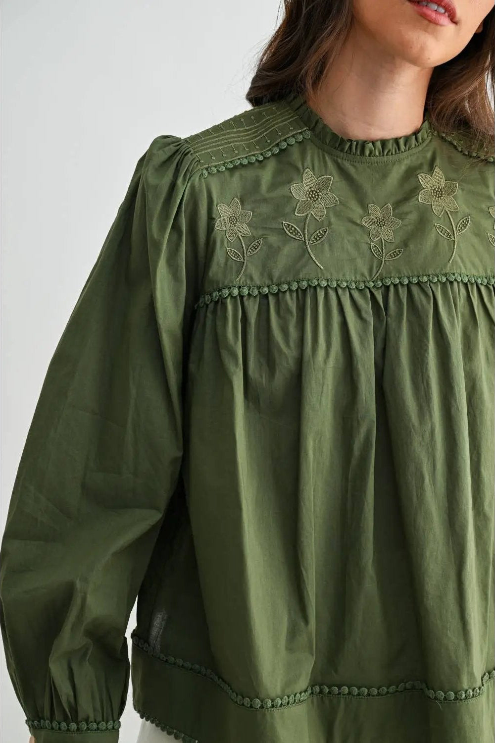 Camellia Camellia - EMBROIDERED OLIVE PUFF SLEEVE BLOUSE WTIH TRIM: OLIVE GREEN / S-M-L(3-2-1) -