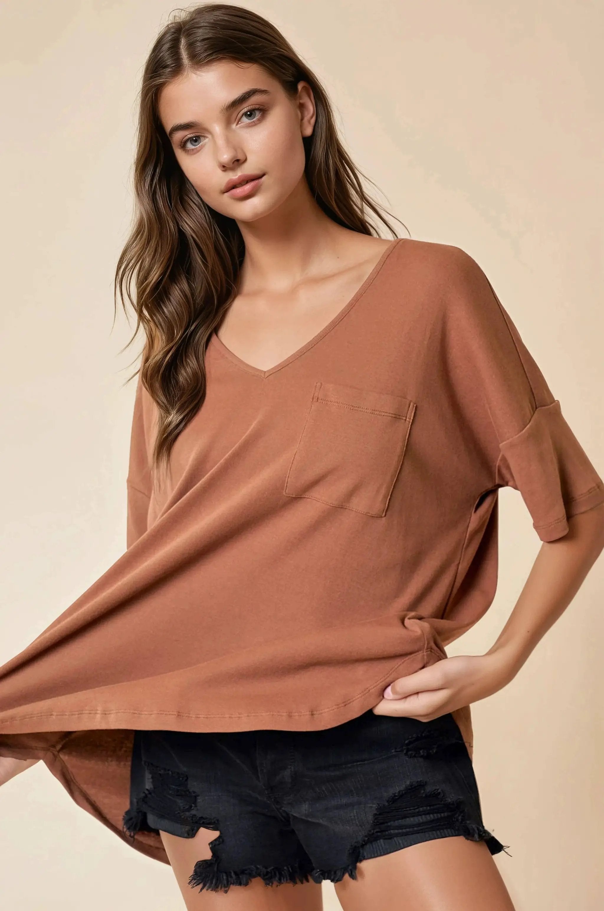 Doe and Rae The Oversized V-Neck Knit Top: Charcoal - T-Shirts