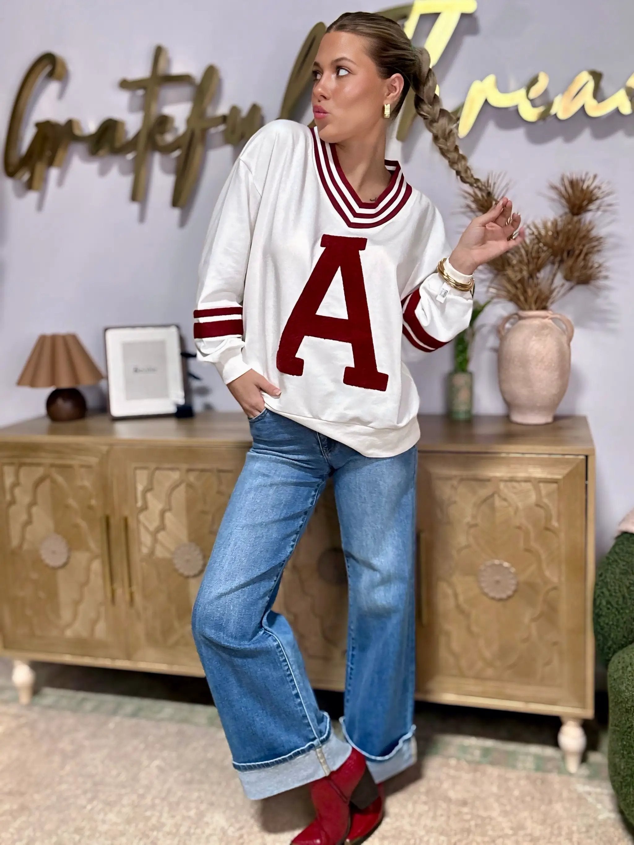 Oddi Oddi - Varsity-Inspired Pullover: White Red Combo - Sweatshirts