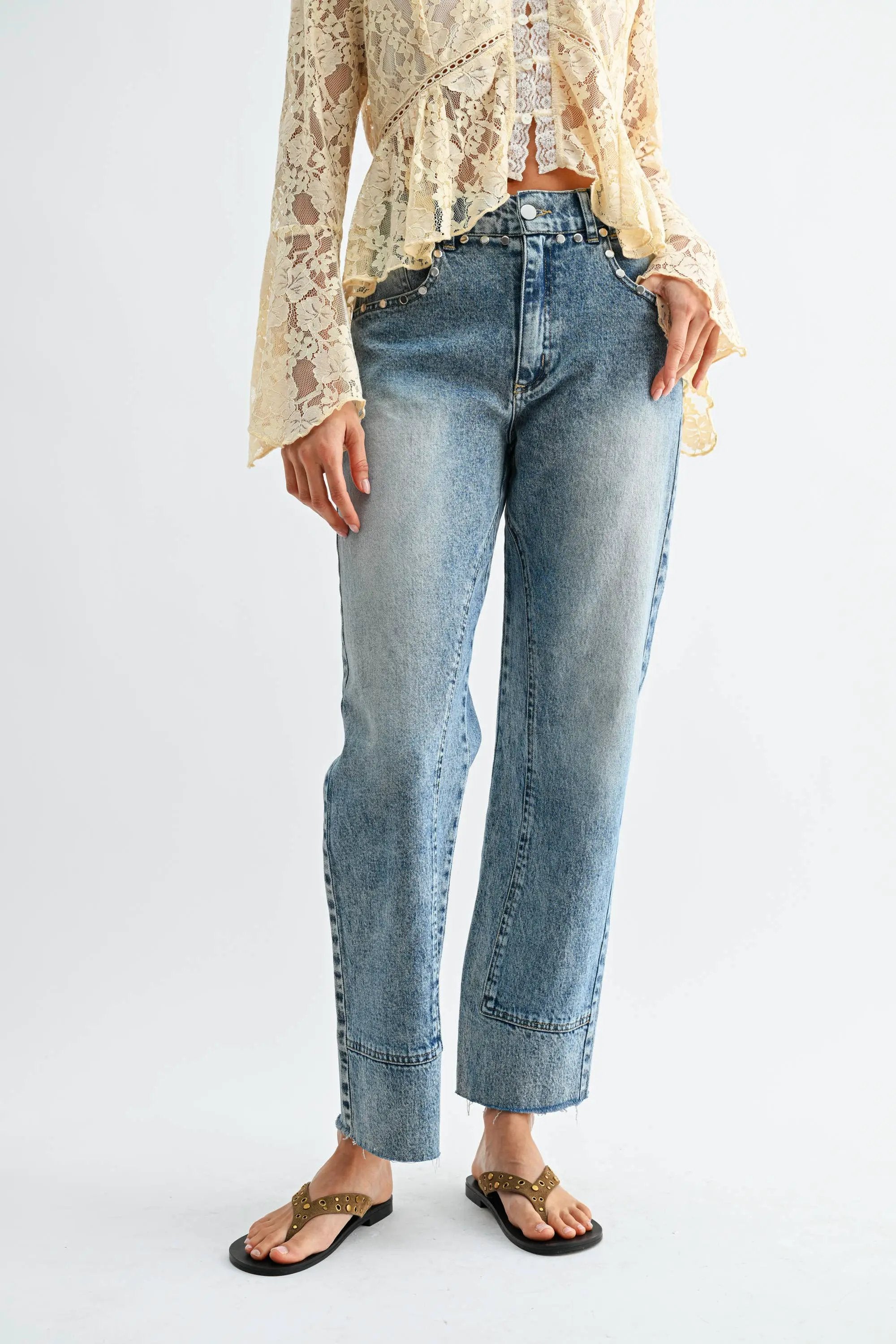 Camellia Camellia - CB10062E Studded High-Waist Straight-Leg Jeans: MEDIUM WASHED DENIM / S-M-L (3-2-1) -