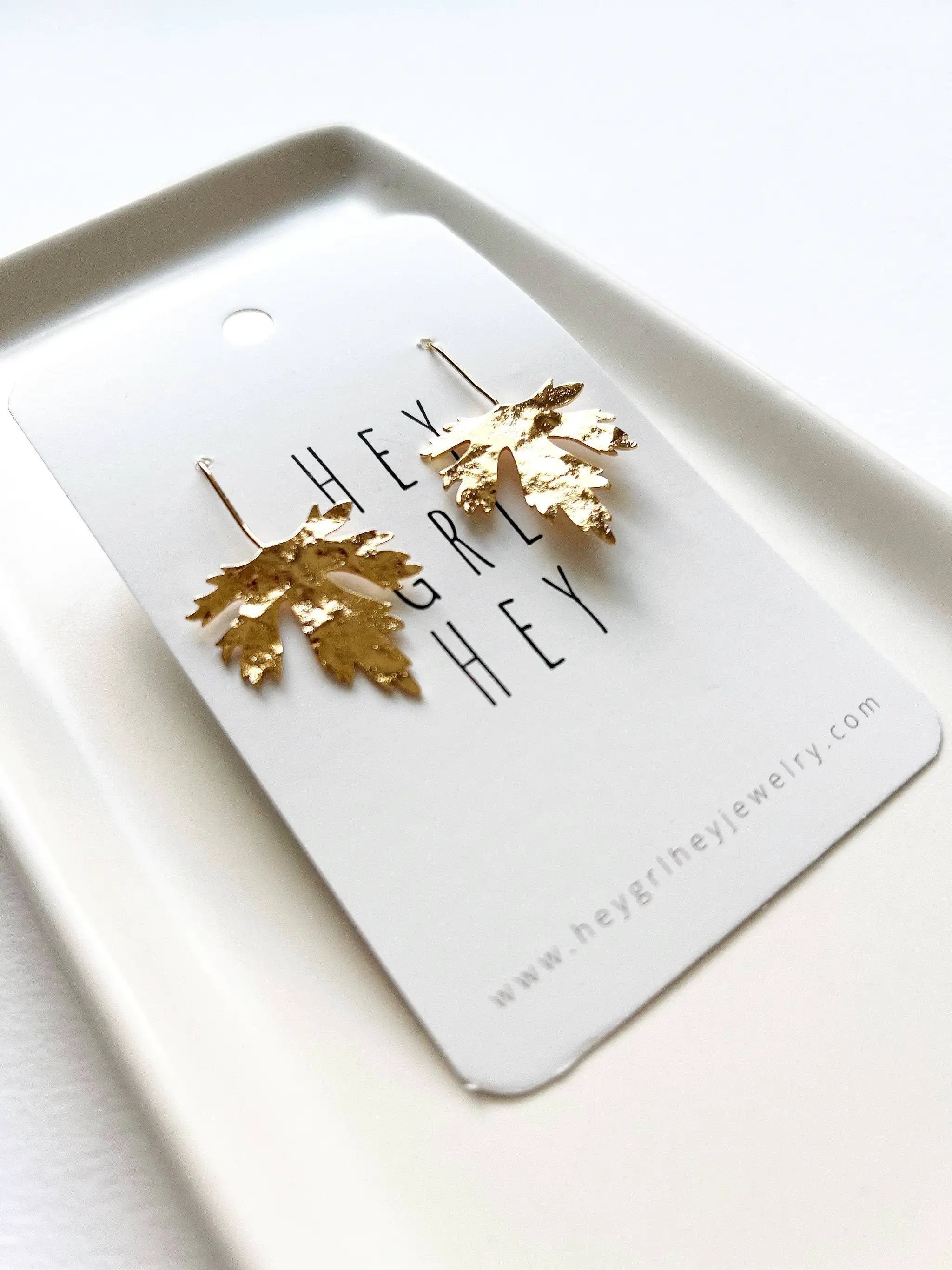 Hey Grl Hey Jewelry The Maple Leaf Earrings in Gold - Earrings