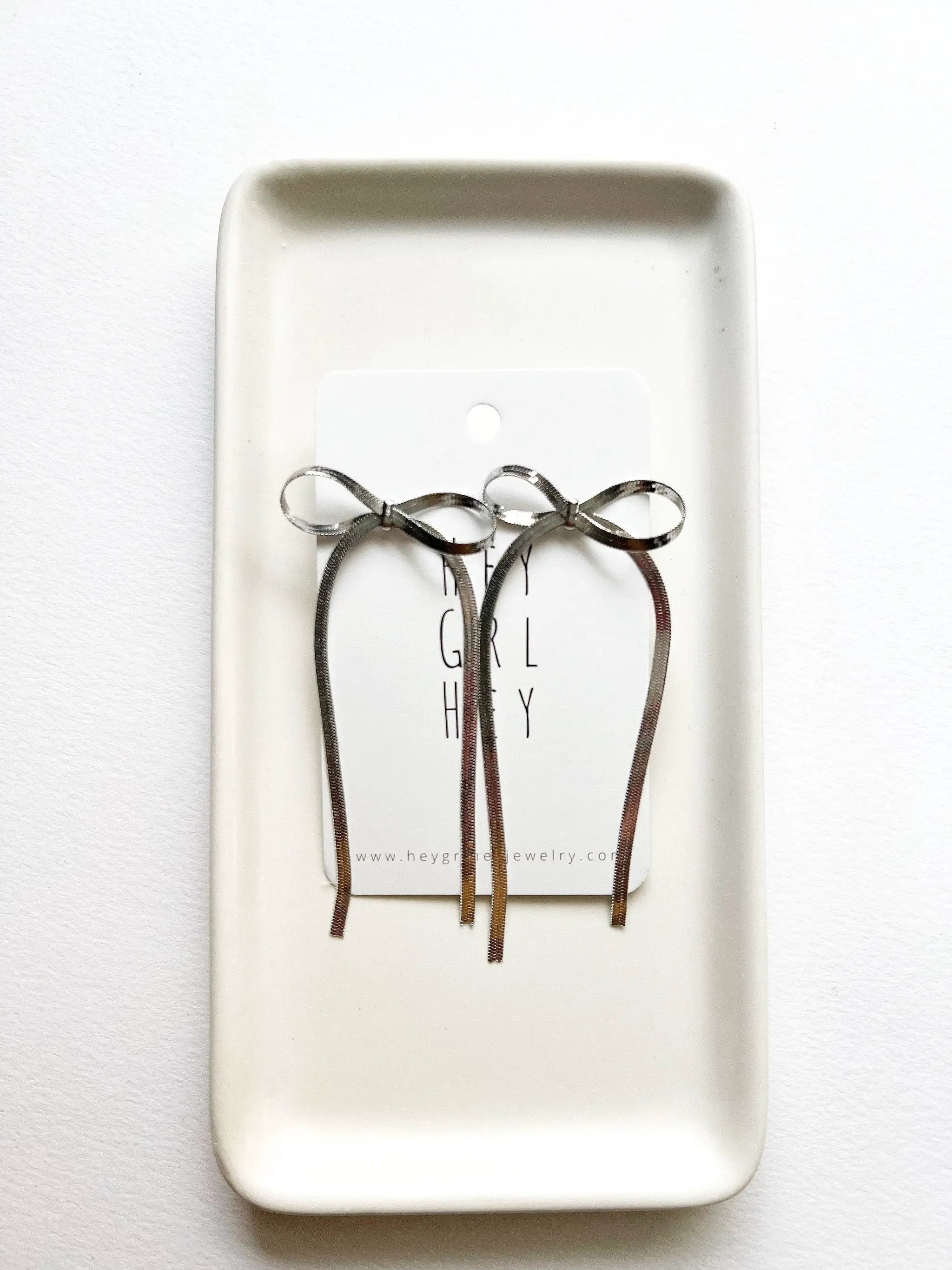 Hey Grl Hey Jewelry The Bexley Bow Earrings in Silver - Earrings