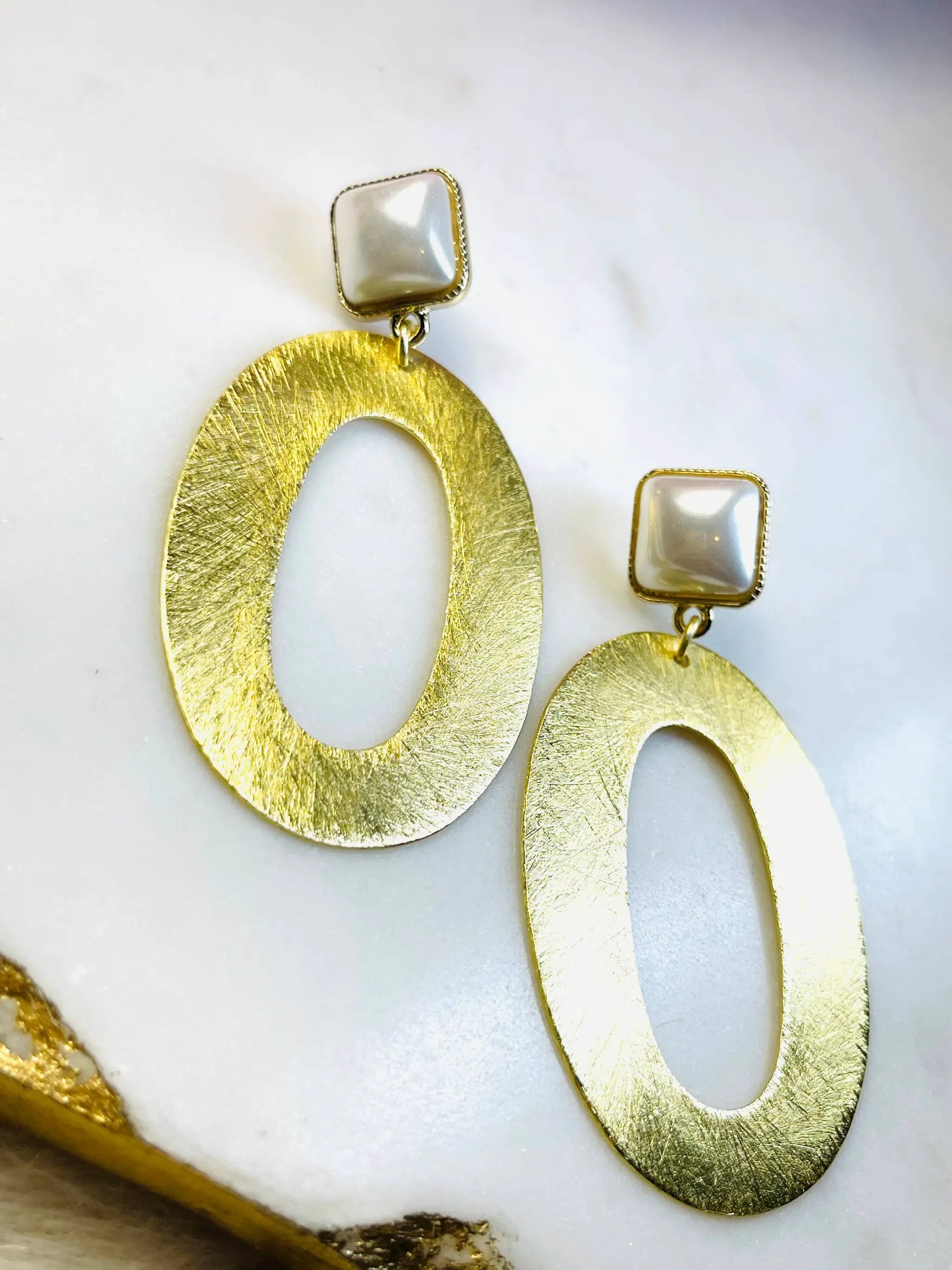 ShannAgains Jewels Pearl and Oval Hoop Earrings - Earrings