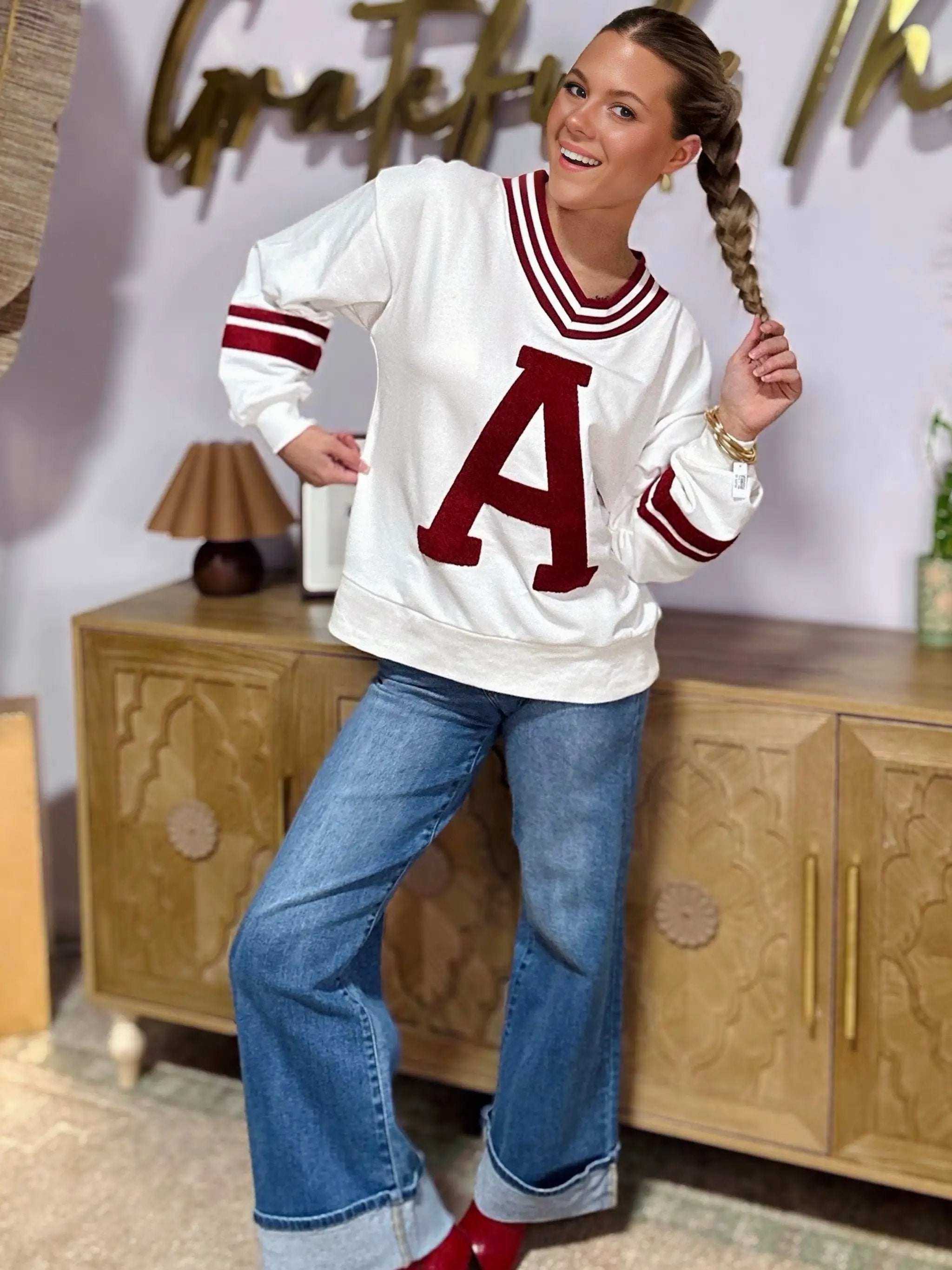 Oddi Oddi - Varsity-Inspired Pullover: White Red Combo - Sweatshirts
