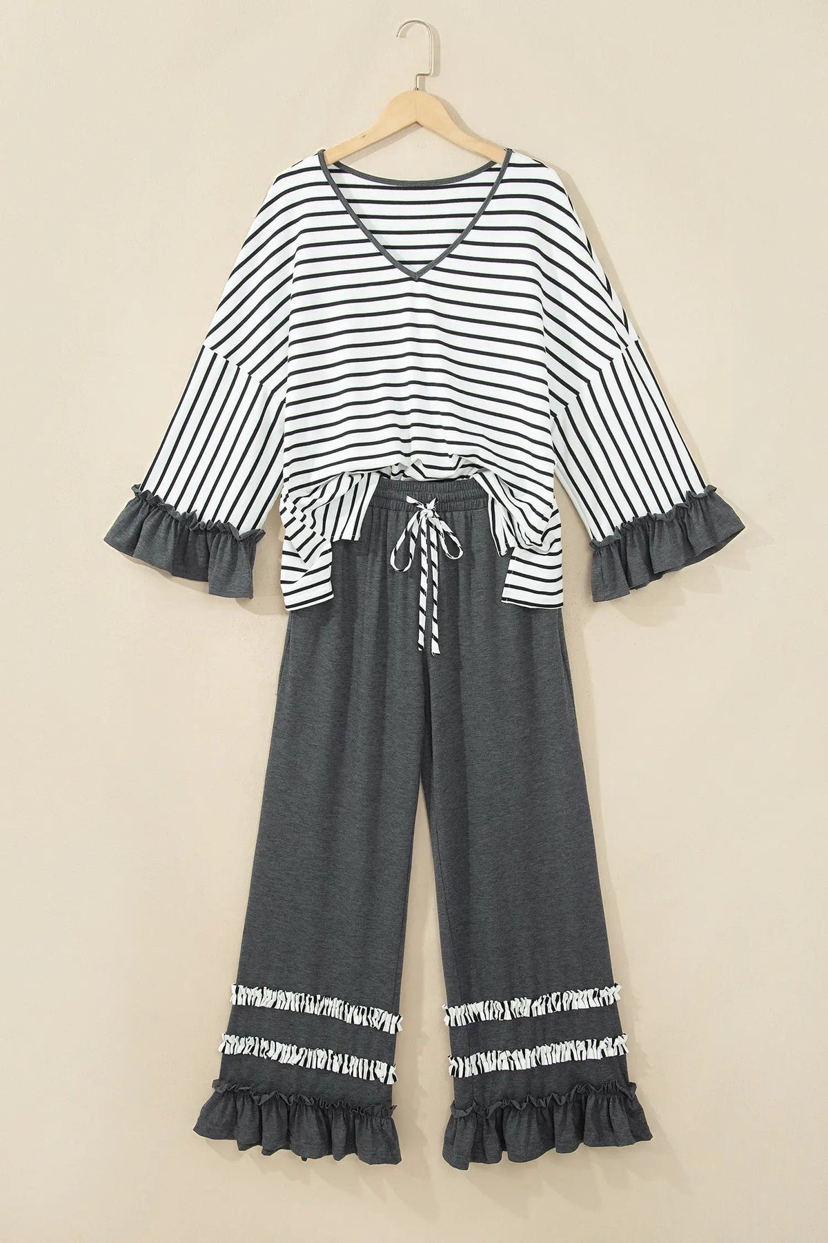 The Peyton Pant Set - Gray Stripe — view 4