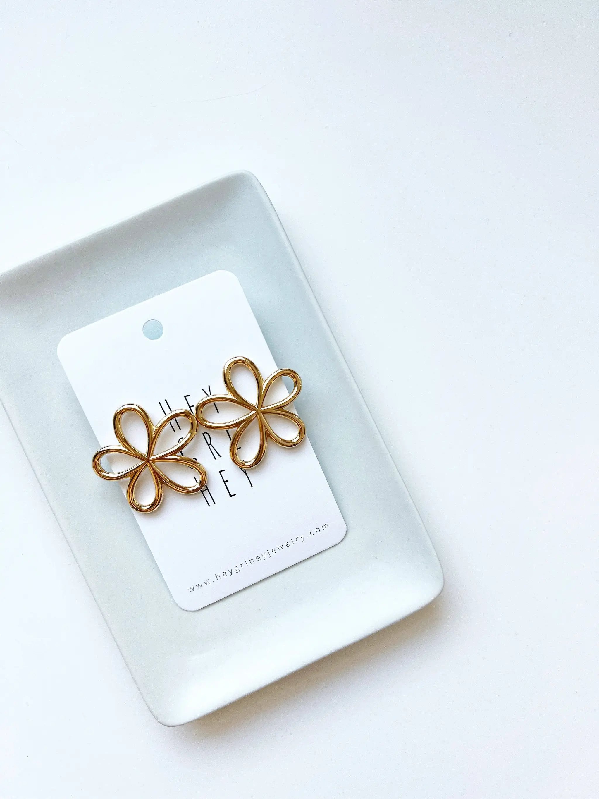 Hey Grl Hey Jewelry The Flower Statement Stud Earrings - Earrings