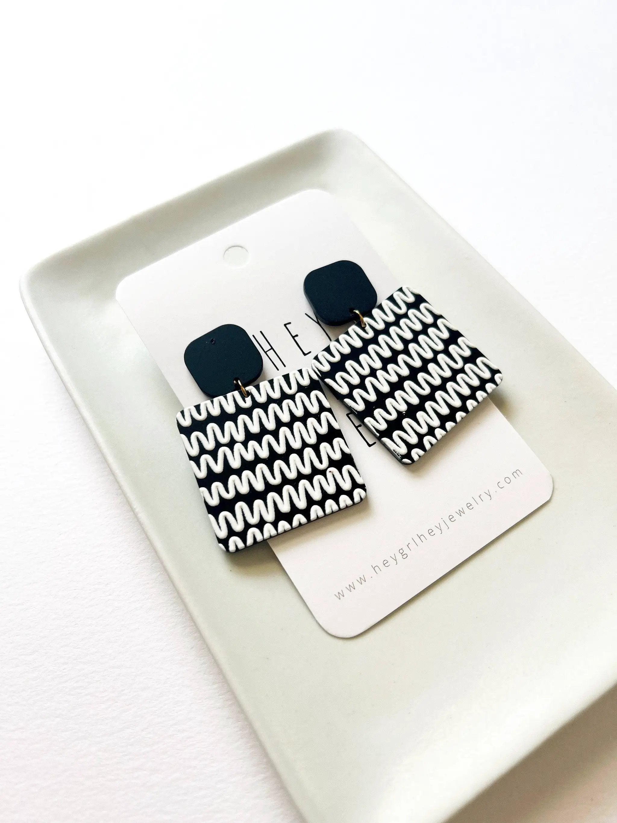 Hey Grl Hey Jewelry The Squiggle Wiggle Earrings - Earrings