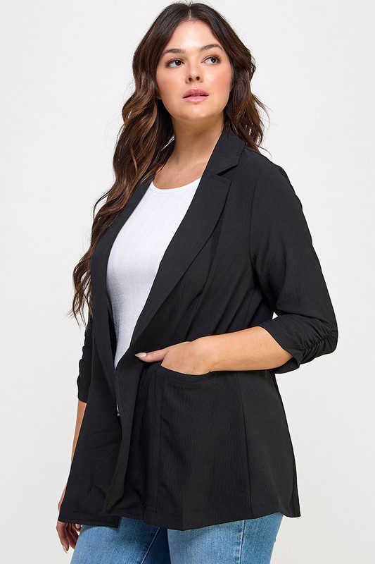 Black blazer with pockets, plus size.